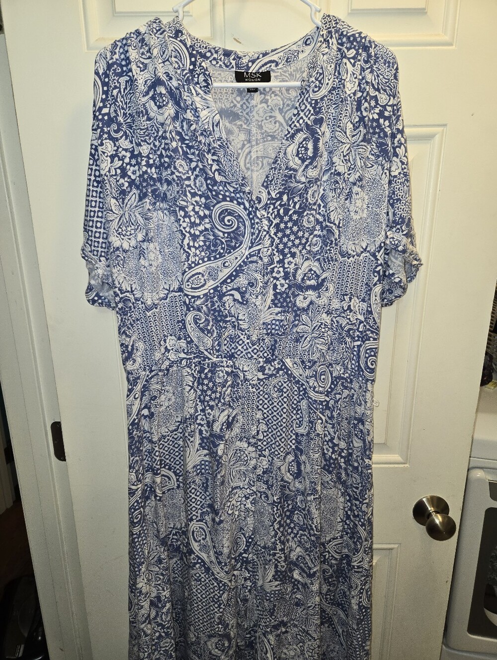 MSK Navy & White Paisley V-Neck Maxi Dress